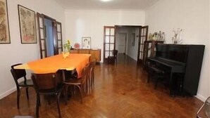 Unclassified image, 5 of 21, button - GoHouse Silveira 904 (Rio de Janeiro)
