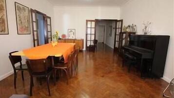 Standard Apartment, 3 Bedrooms | Living area | TV