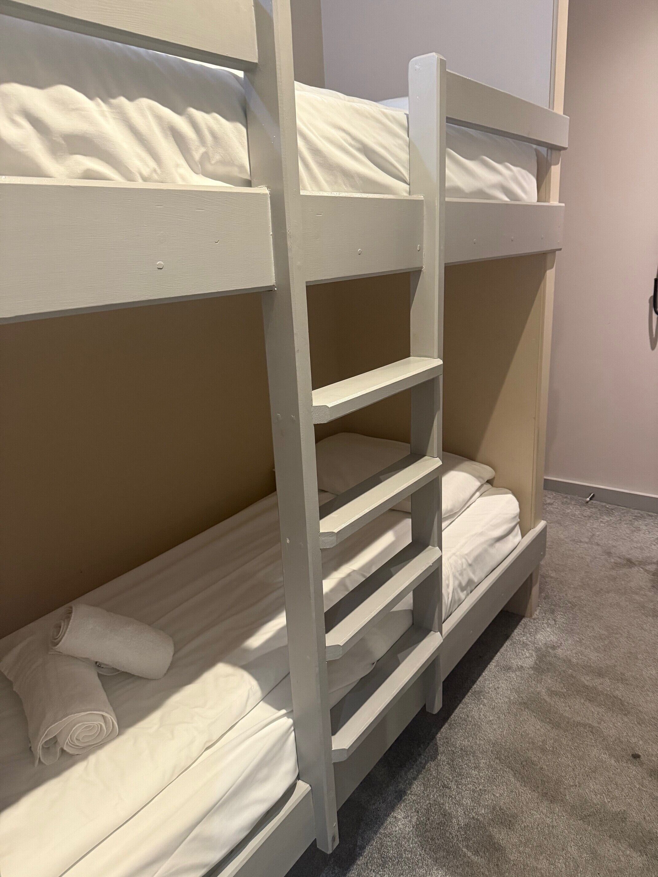 Quarto duplo | Roupas de cama premium, individualmente decorados