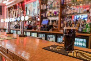 Bar (on property) - Central Station Hotel Liverpool (Liverpool)