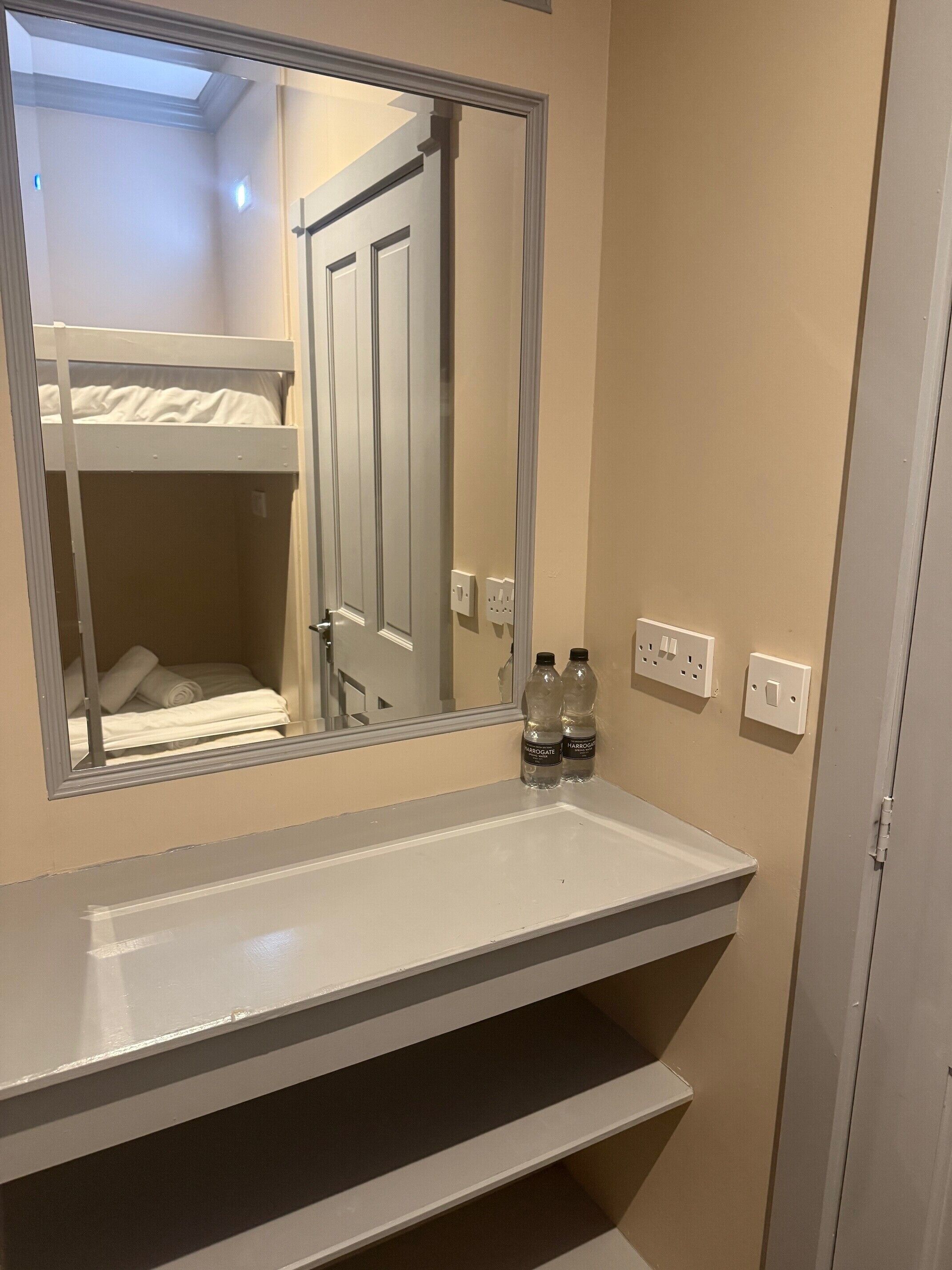 Chambre Quadruple, plusieurs lits