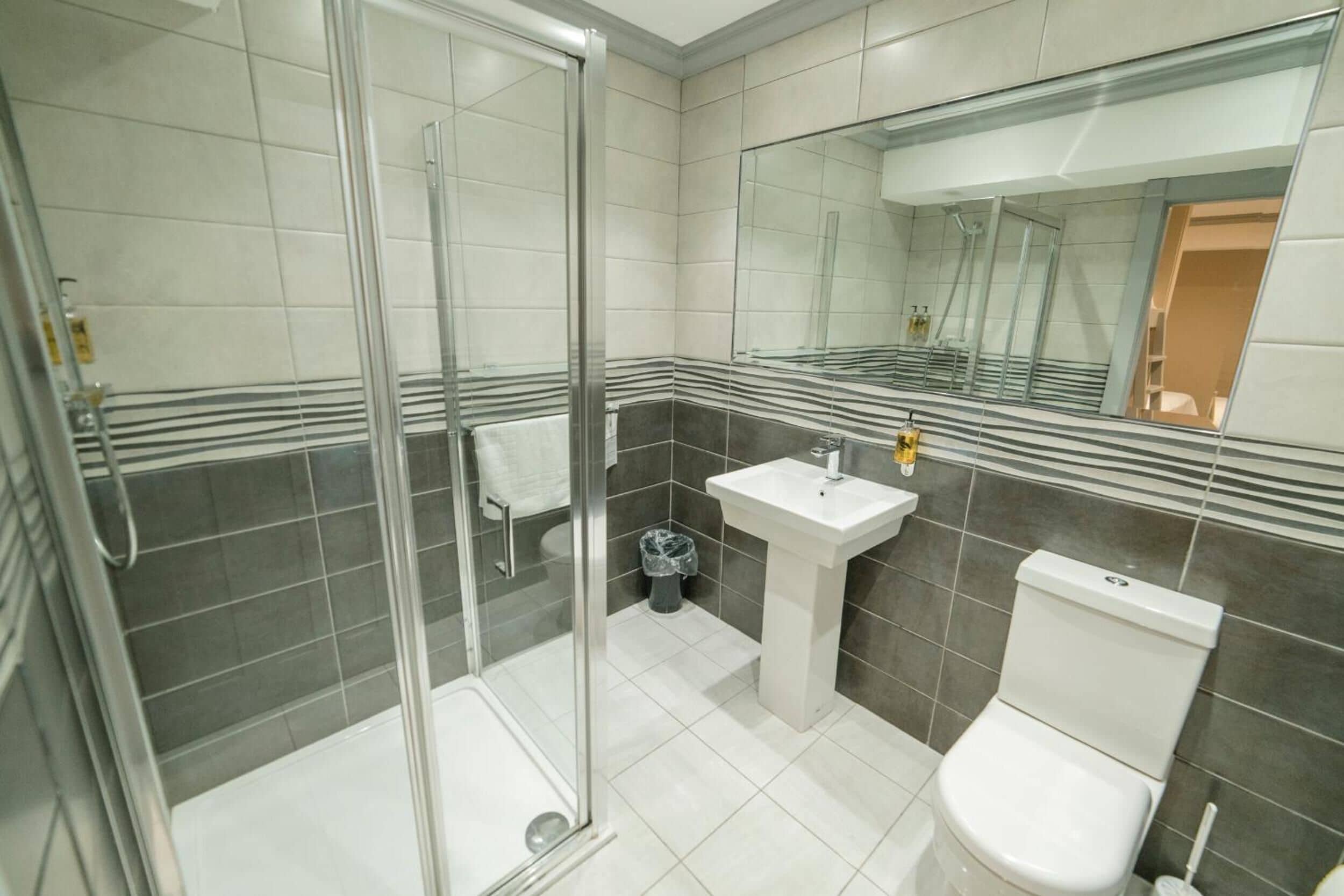 Photo - Central Station Hotel Liverpool