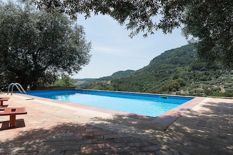 Seasonal outdoor pool