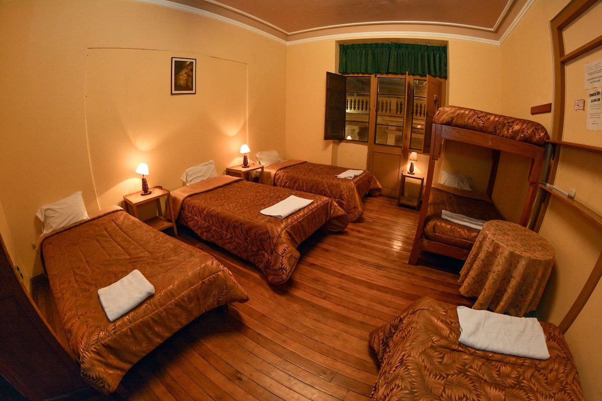 In-room safe, desk, free WiFi, bed sheets