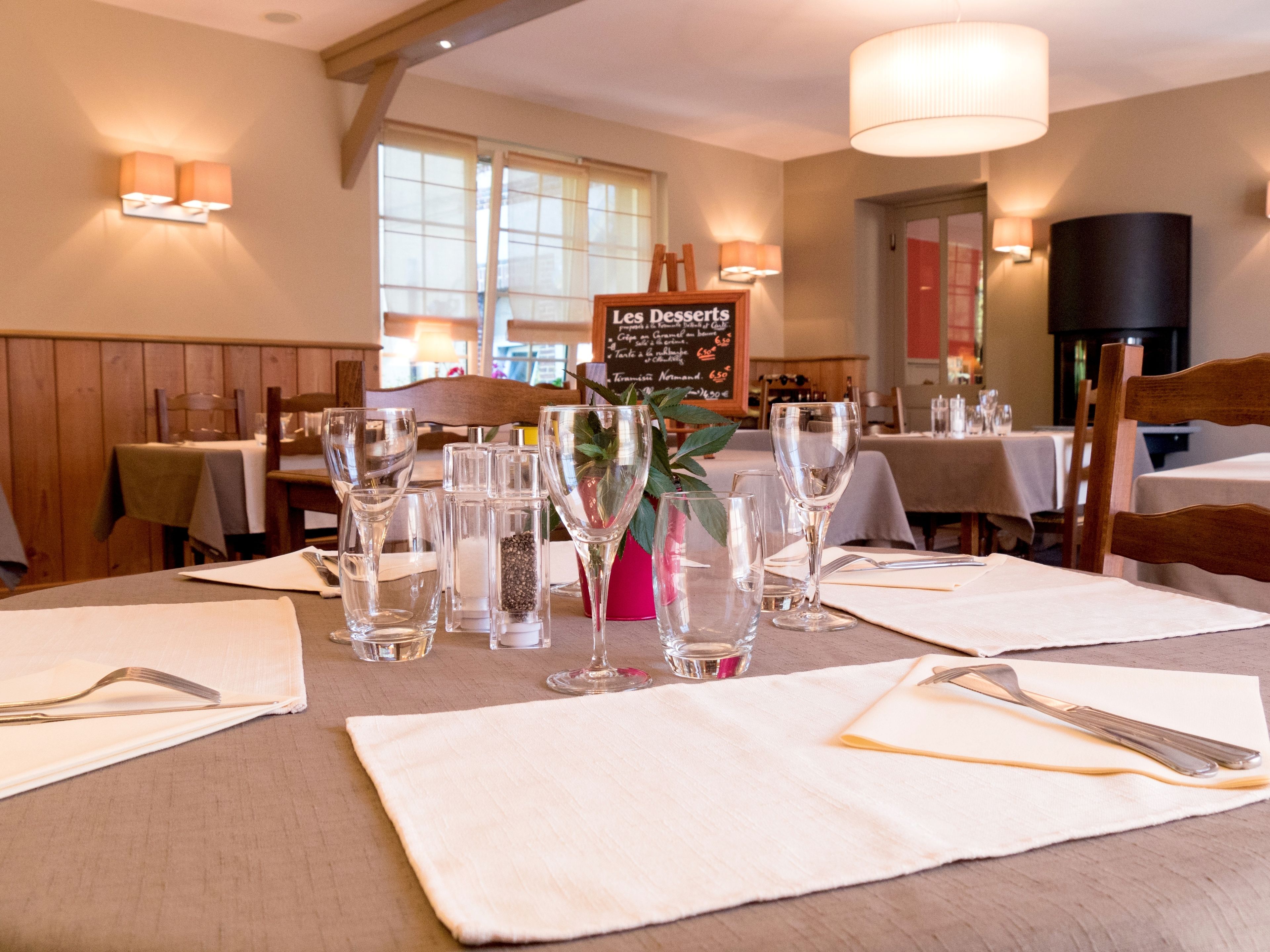 breakfast, lunch, dinner served; french cuisine