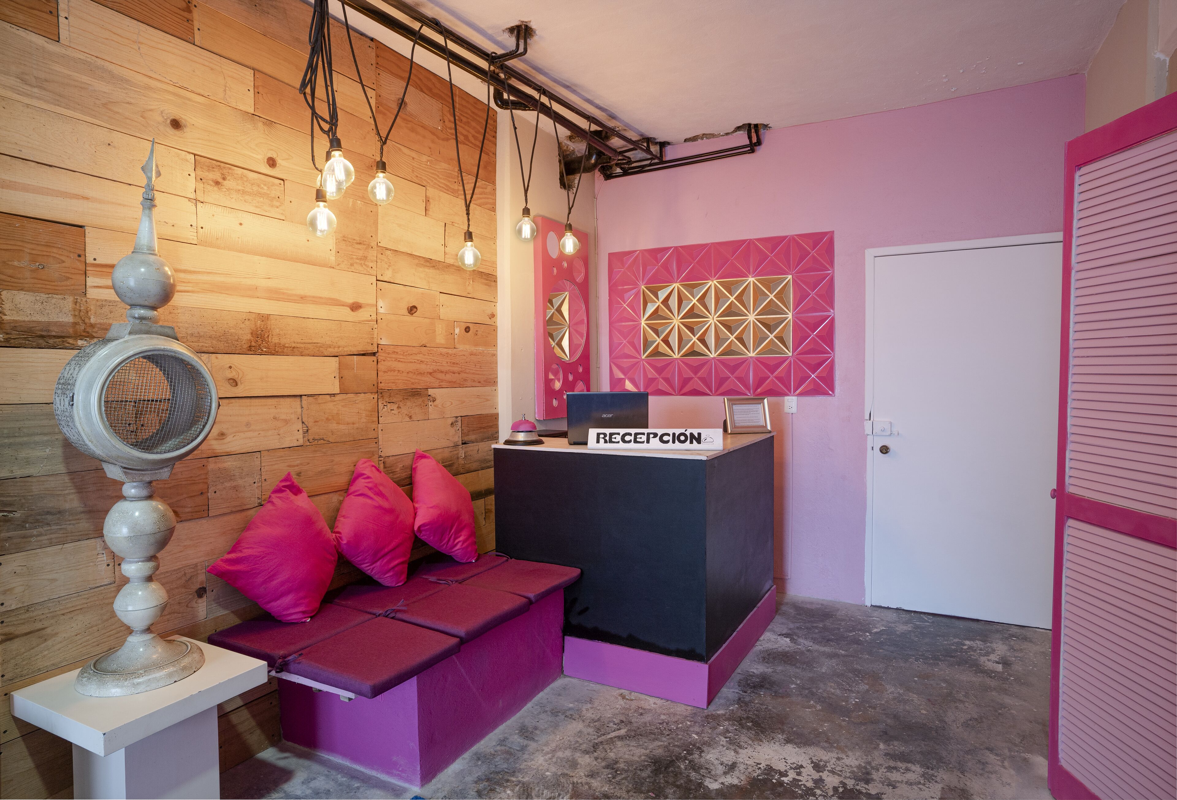 32-inch lcd tv with digital channels