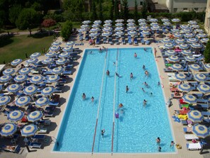 Indoor pool, seasonal outdoor pool, open 9 AM to 7:30 PM, pool umbrellas - Dante Family Beach Resort (Cervia)