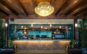 Bar (on property) - Dante Family Beach Resort (Cervia)