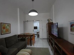 Standard Apartment, 2 Bedrooms | Living area