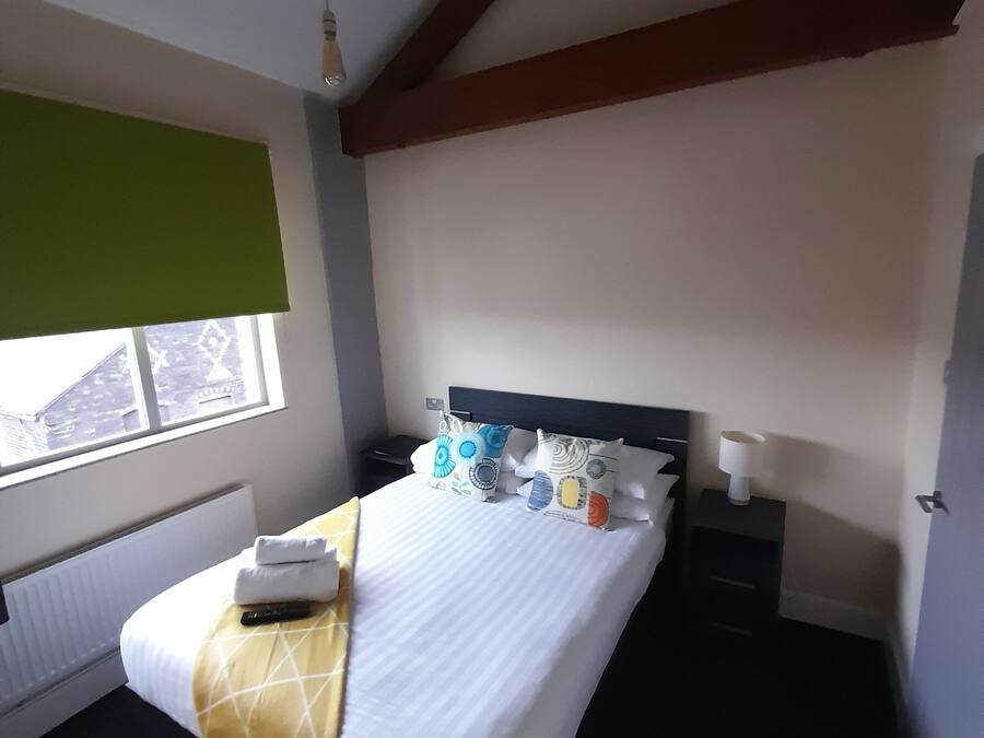 Desk, iron/ironing board, free WiFi, bed sheets