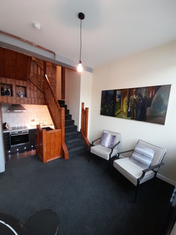 Panoramic Suite, 1 Queen Bed, Non Smoking | Living area -  Potbank Aparthotel (Stoke-on-Trent)
