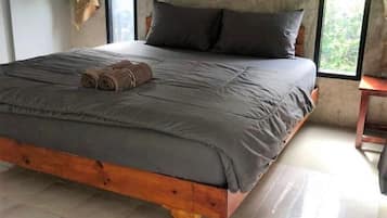 1 bedroom, free WiFi, bed sheets