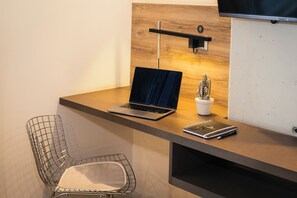 Comfort Double Room, 1 Queen Bed | Premium bedding, down duvets, pillow-top beds, minibar - Unit Santa Rosa (Santa Rosa)