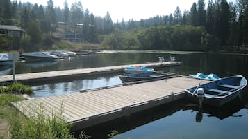 Dock