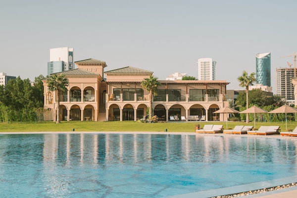 1 quarto, roupas de cama premium, frigobar, cofres nos quartos