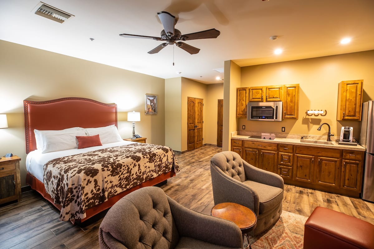 Bearded Room | Premium bedding, pillowtop beds, in-room safe, individually decorated