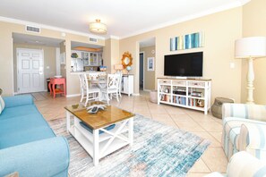 Smart TV, DVD player