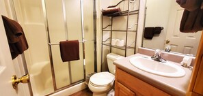 Towels - ON MOUNTAINTOP with amazing lake and island views! (Holiday Island)