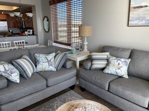 Smart TV, DVD player, video library, stereo