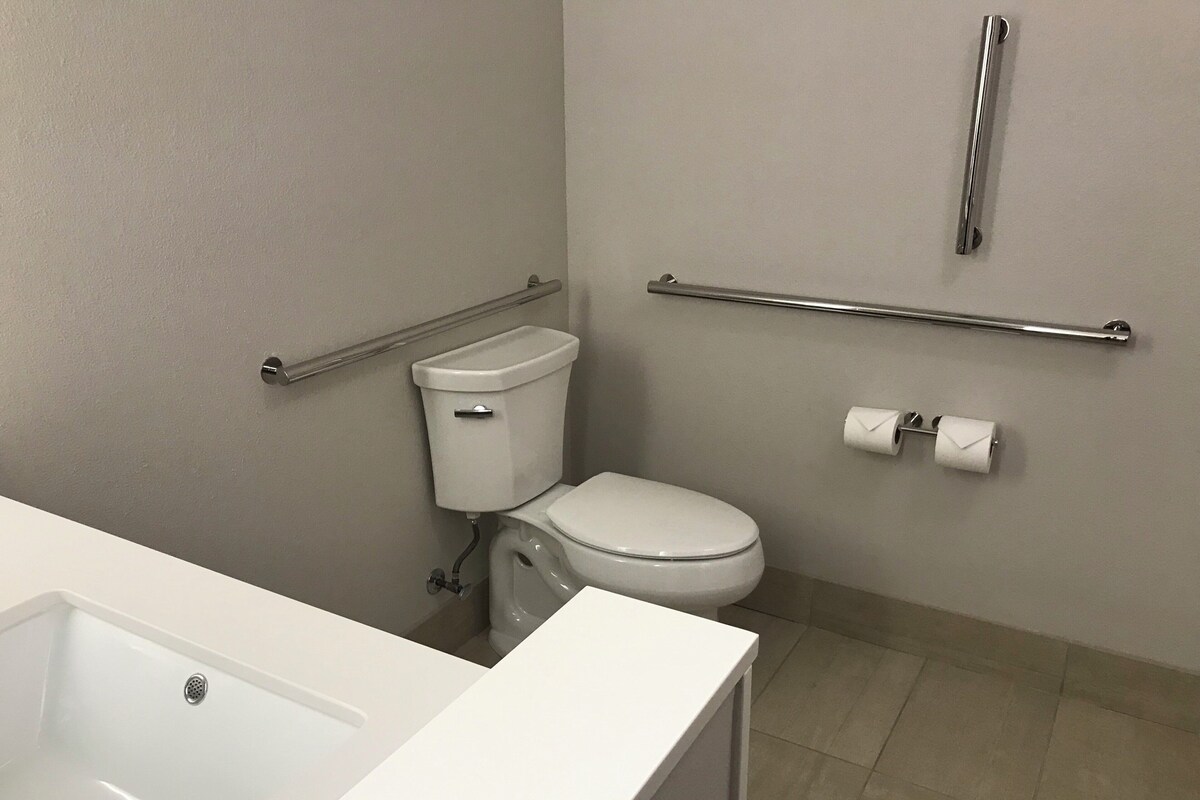 Standard Room, 2 Queen Beds, Accessible (Mobility, Accessible Tub) | In-room safe, desk, laptop workspace, blackout drapes