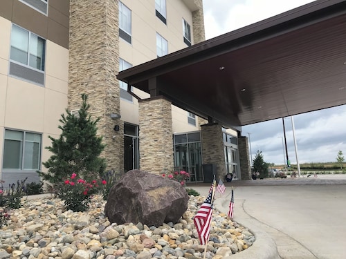Holiday Inn Express & Suites Hannibal - Medical Center by IHG