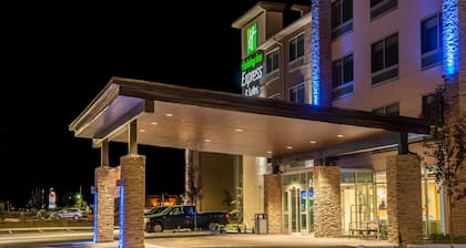 Holiday Inn Express & Suites Moses Lake by IHG