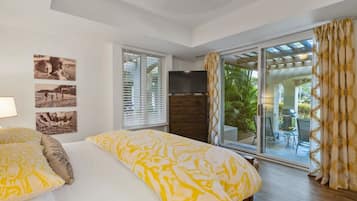 1 bedroom, desk, iron/ironing board, travel crib