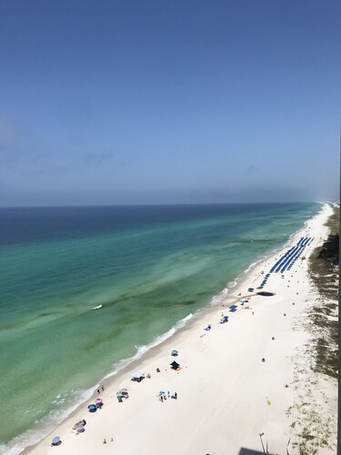 Gorgeous Oceanfront Condo-Beach Service Incl-Huge Balcony-Great Rates-Pier Park