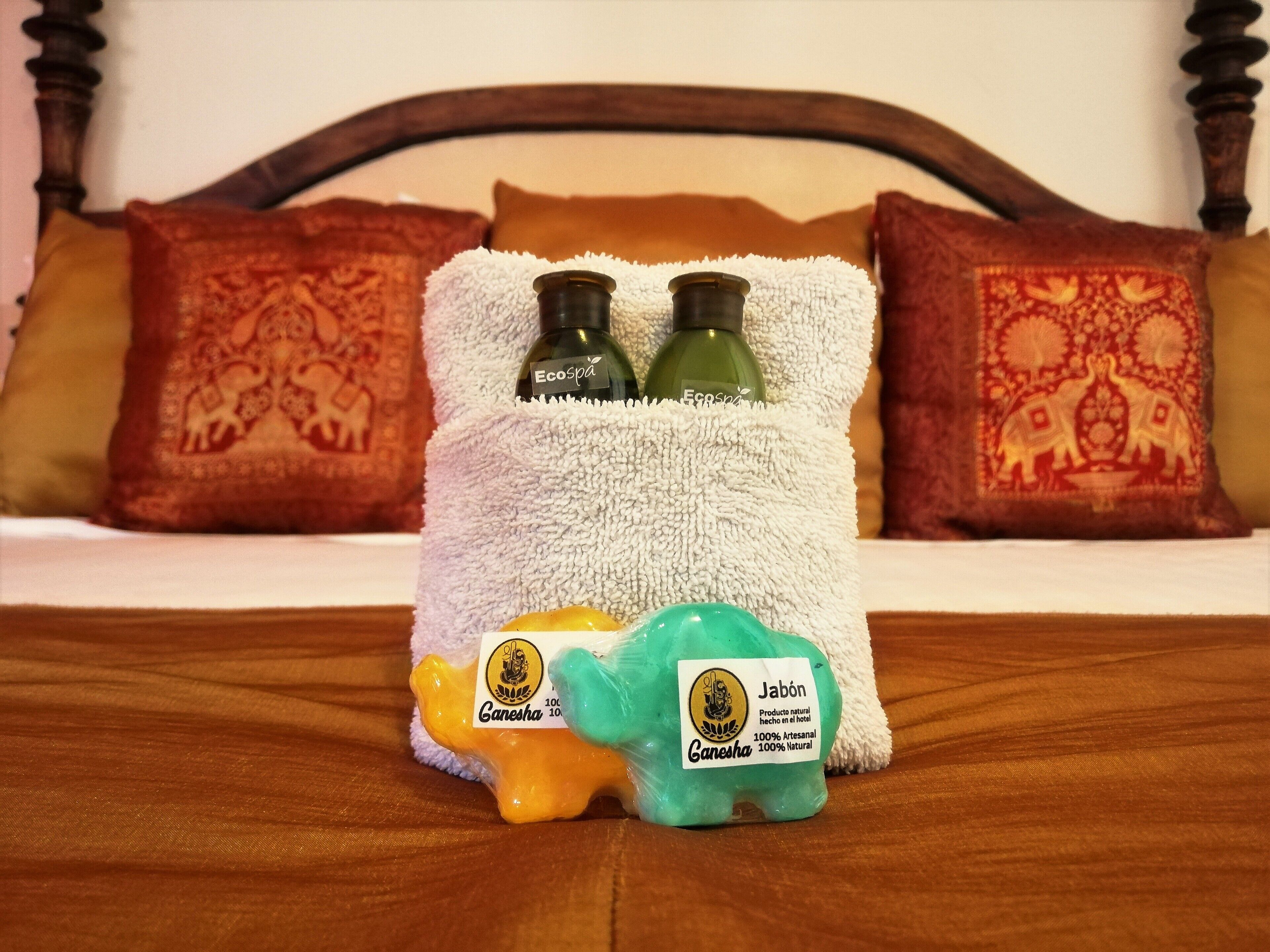 design room, 1 king bed, private bathroom, courtyard area | living area