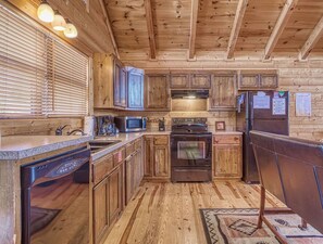 Microonde, lavastoviglie, macchina per tè/caffè