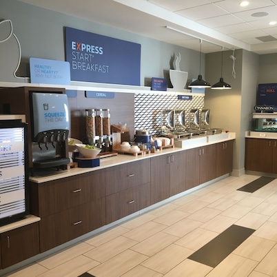 Holiday Inn Express and Suites Nebraska City by IHG