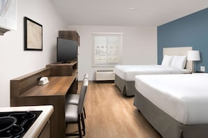 Desk, laptop workspace, iron/ironing board, free WiFi