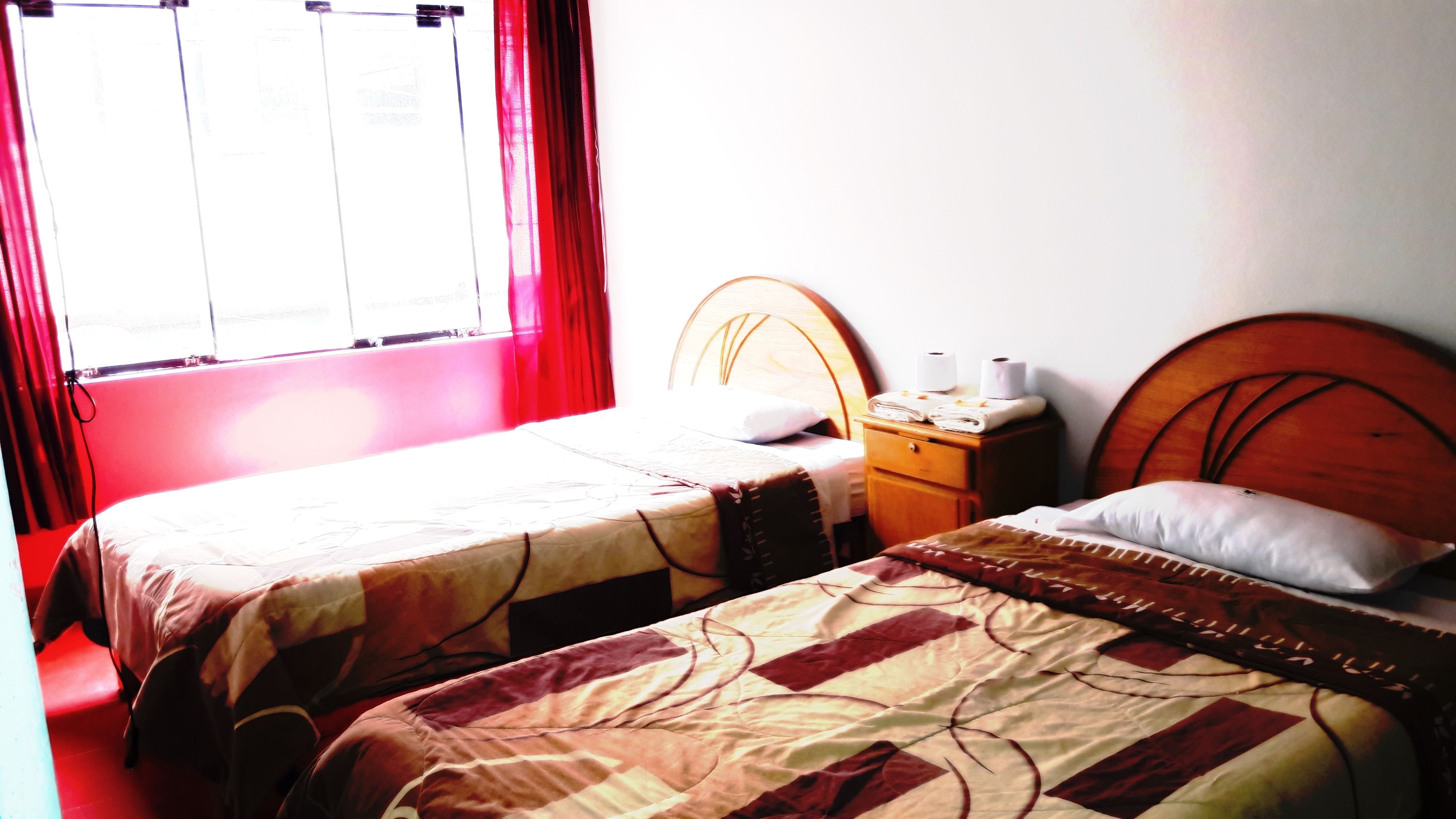 Family Room (External Bathroom) | Desk, free WiFi