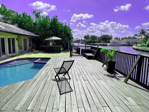 Piscina a l'aire lliure 