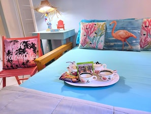 Traditional Suite, Ensuite (Old Town Suite) | Lounge - Suite Dreams Inn by the Beach (Key West)