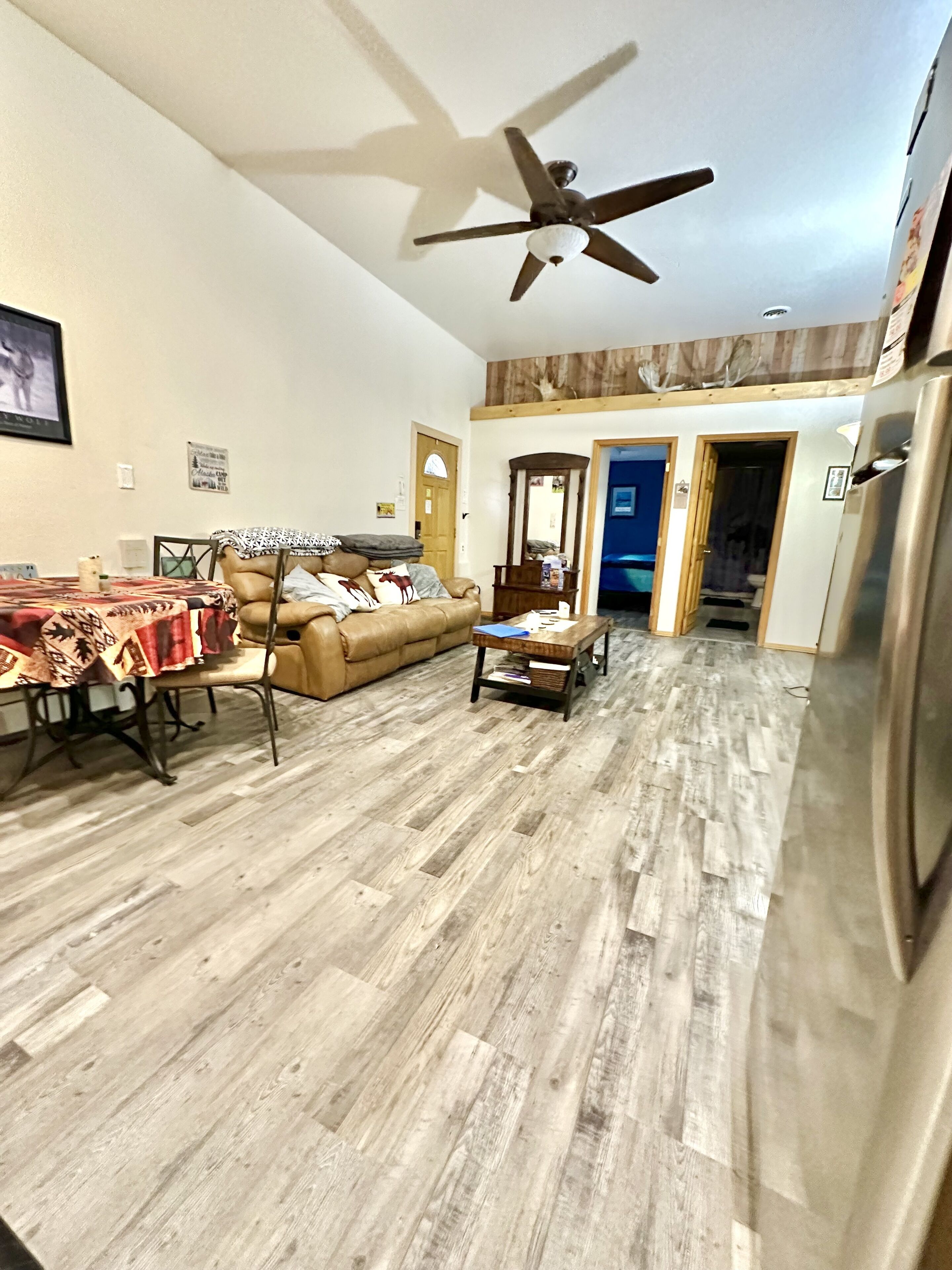 Family Apartment | Living area | 55-inch flat-screen TV with digital channels, TV, Hulu