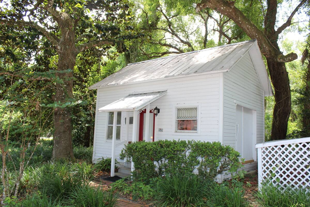 Classic Room, Ensuite (Carriage House) | View from room