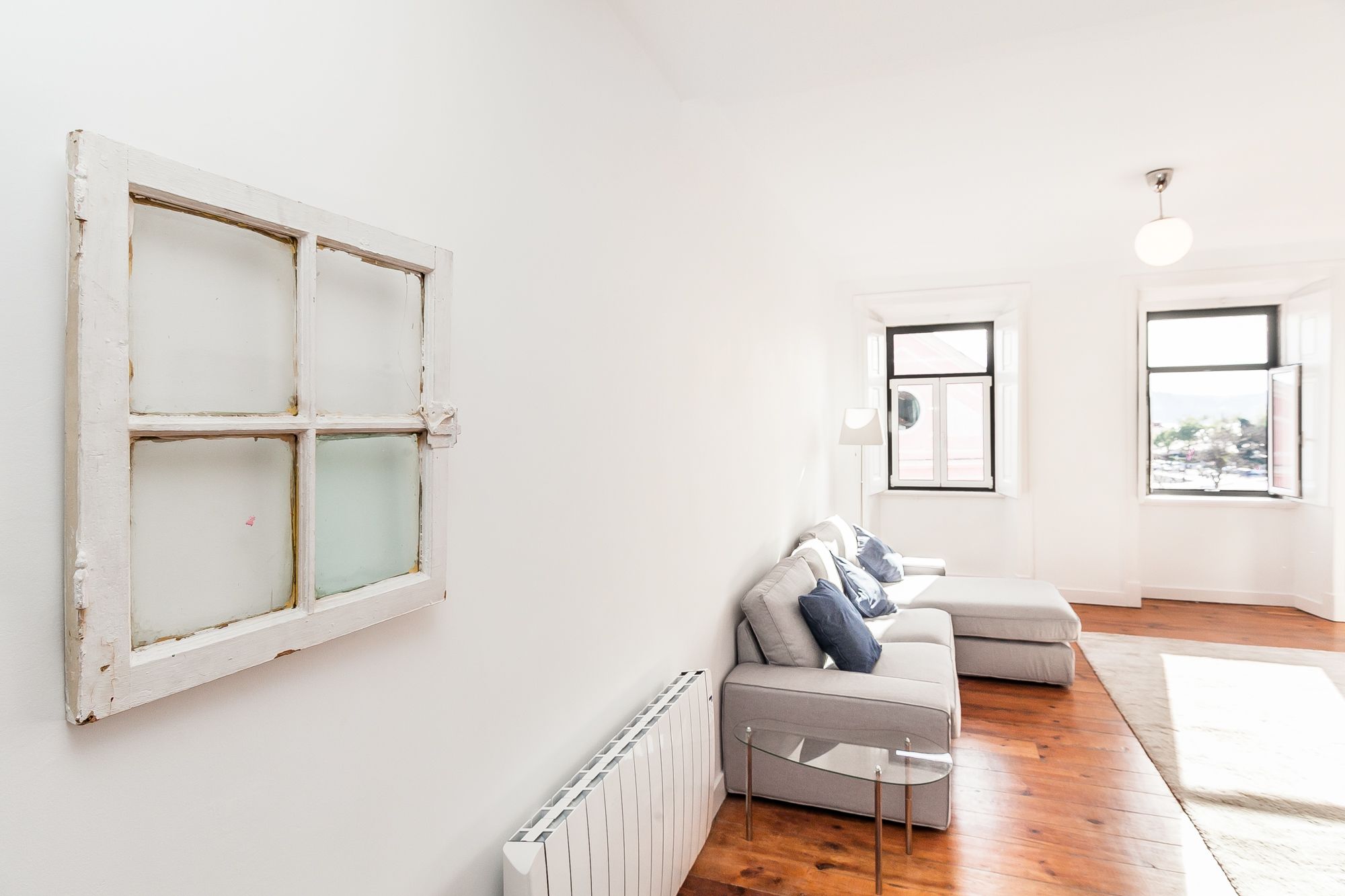 exclusive apartment, 2 bedrooms | living area