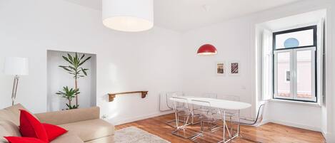 Superior Apartment, 2 Bedrooms | Living area