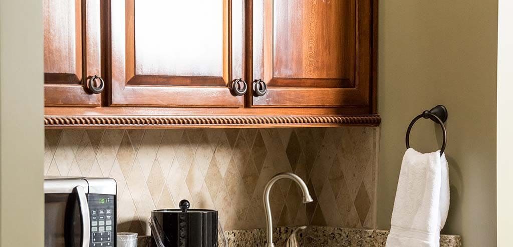 standard room, 2 queen beds, private bathroom | private kitchen | mini-fridge, microwave, coffee/tea maker, coffee grinder