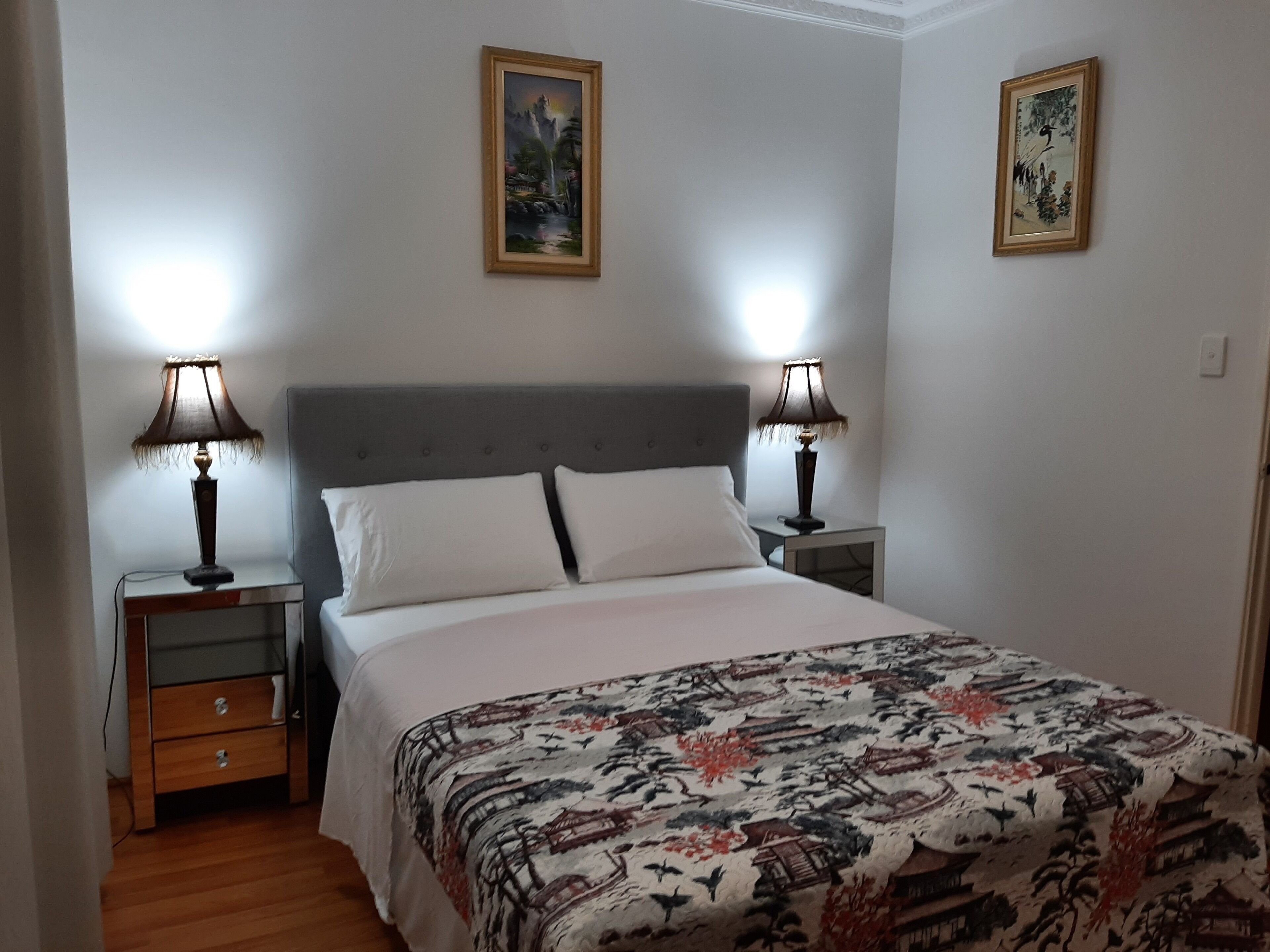 Stylish & Cozy Home -Your Perth Getaway Choice  — image 8