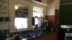 Family House, 3 Bedrooms, Accessible, Kitchen | Private kitchen - Downtown Casa Bonita (Flagstaff)