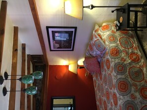 Nhà dành cho gia đình, 3 phòng ngủ, phù hợp cho người khuyết tật, bếp | 1 phòng ngủ, bàn, bàn ủi/dụng cụ ủi quần áo 