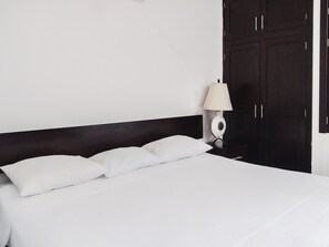 2 間睡房、熨斗/熨衫板、免費 Wi-Fi、床單