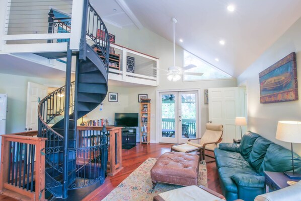 Unclassified image, 1 of 49, button