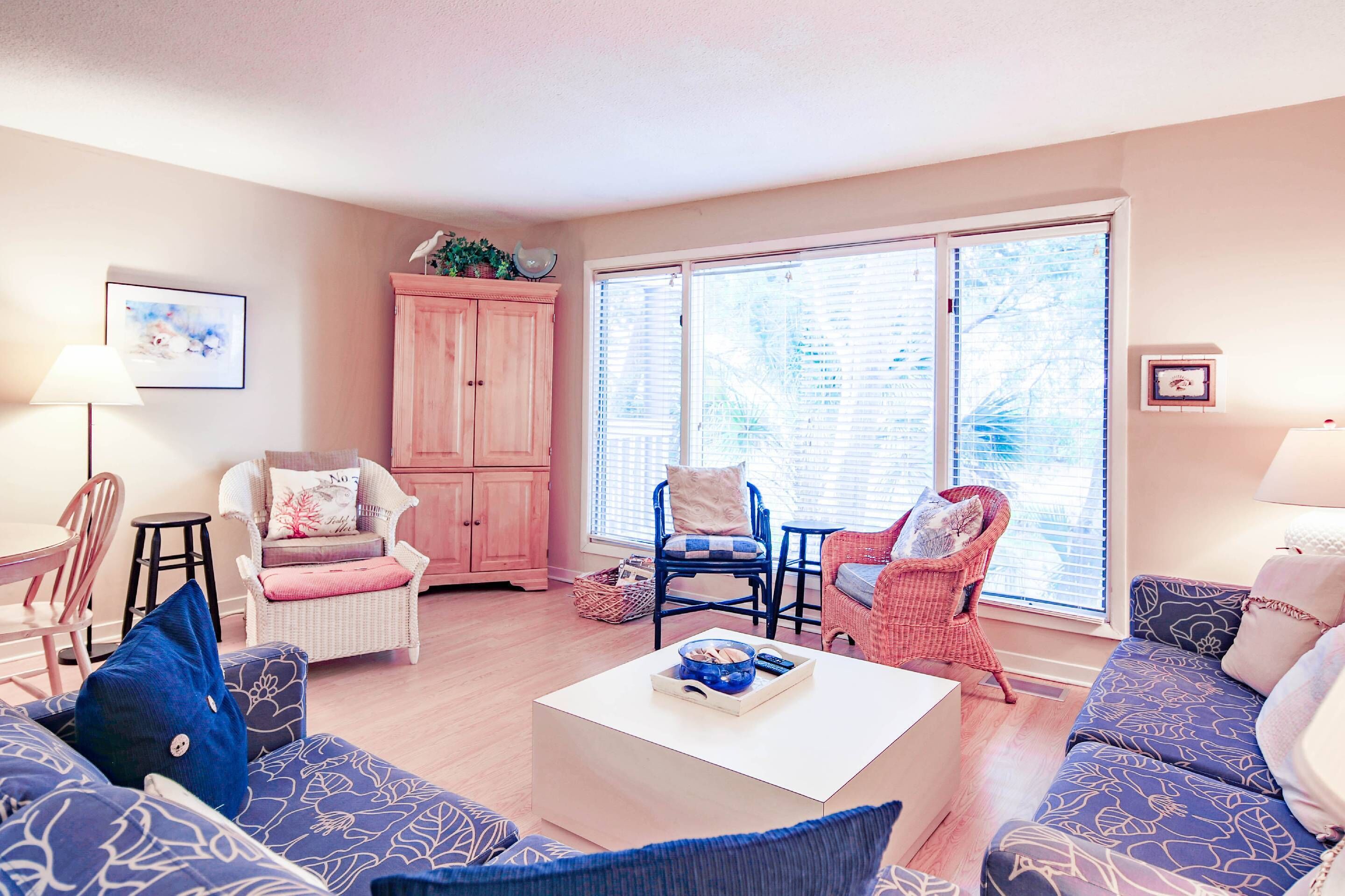 Télévision, Hulu, lecteur de DVD, services de streaming