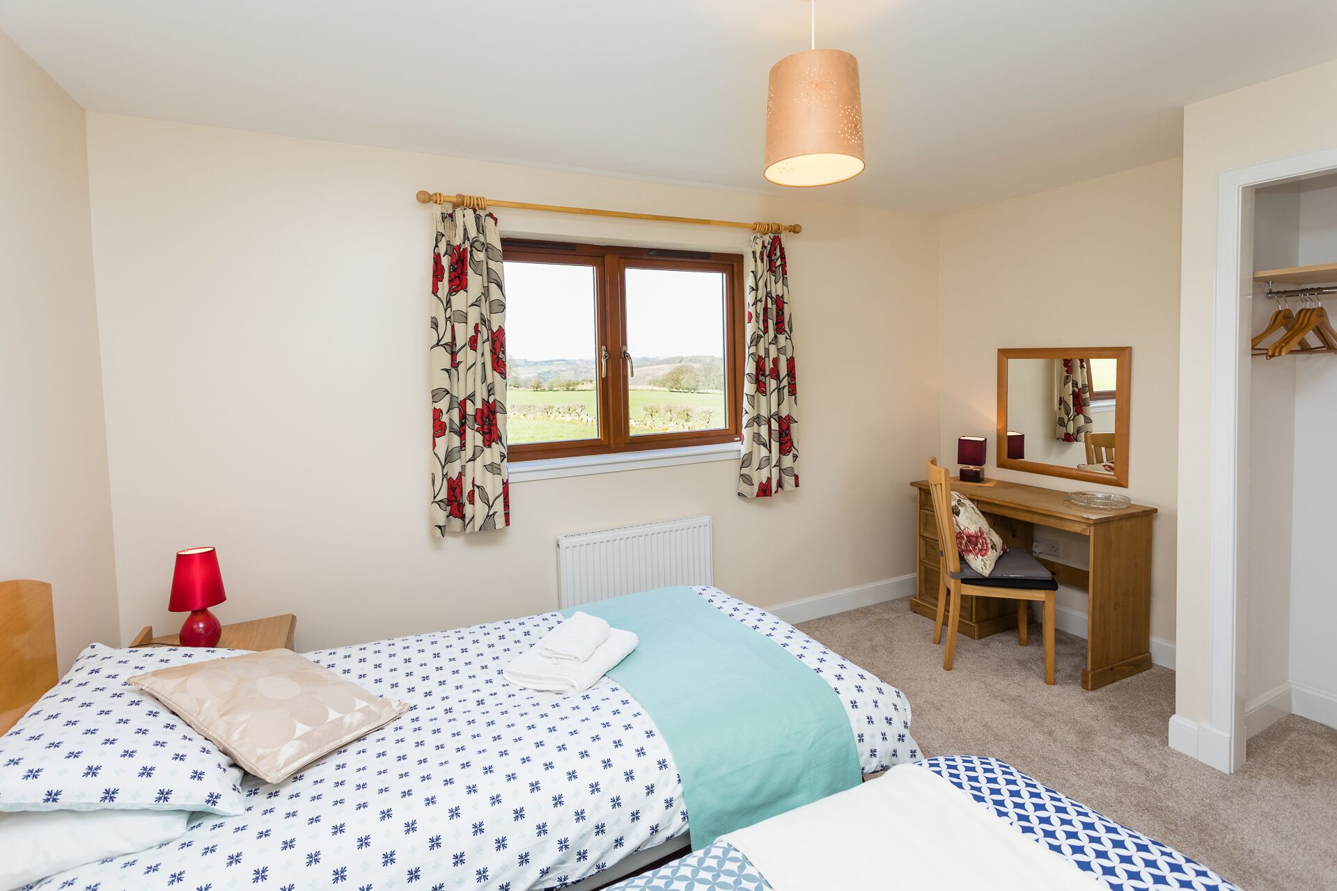 3 多间卧 室、熨斗/熨衣板、旅行婴儿床、WiFi