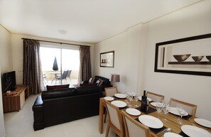 Dining - La Vista in Altea Hills, Costa Blanca (Altea Hills)