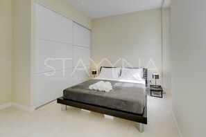 1 bedroom, iron/ironing board