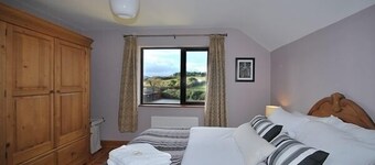 Pebble Cottage 3 bedroom house VRBO